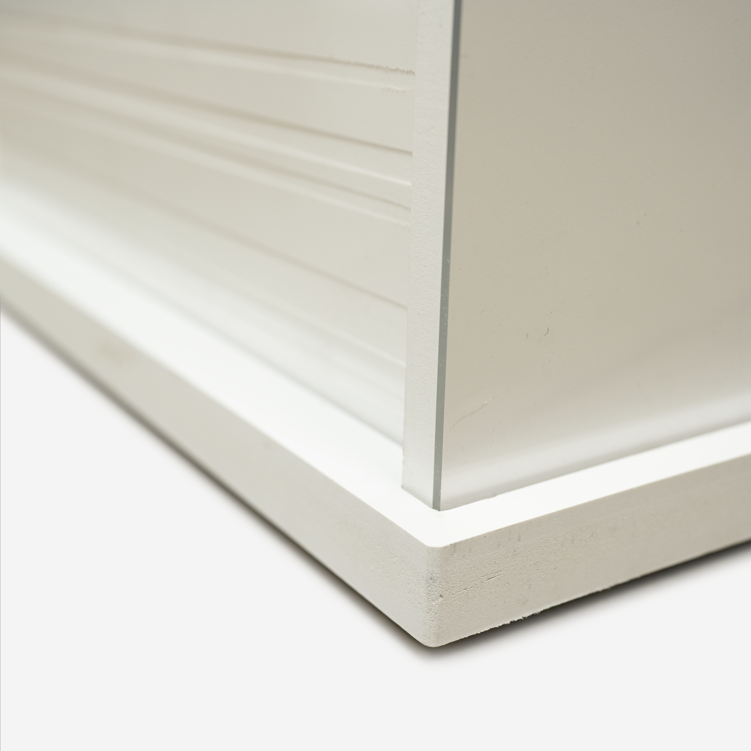 2300494-PEDESTAL_7_Web_2025