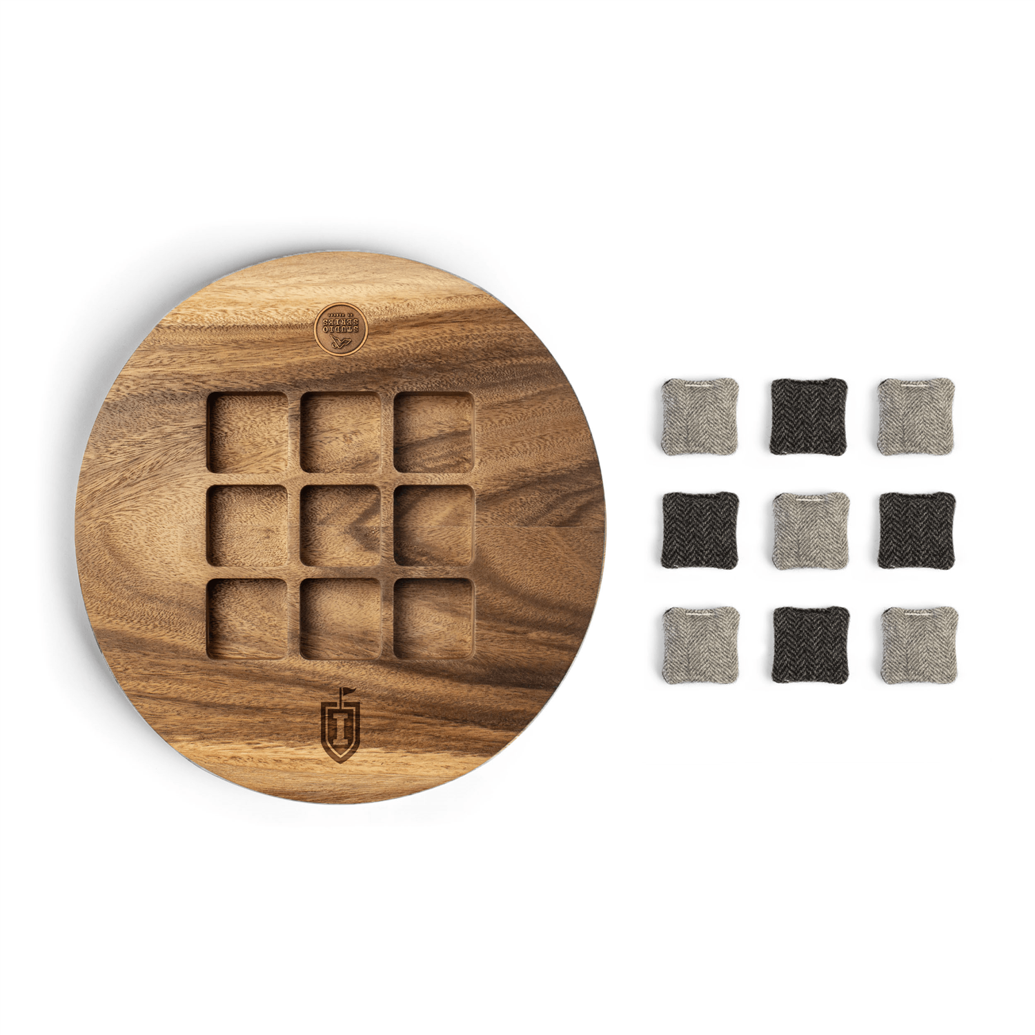 EGTTT-00_XX_Elakai-Tic-Tac-Toe_2 1